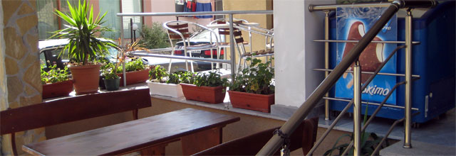 Bar w lobby